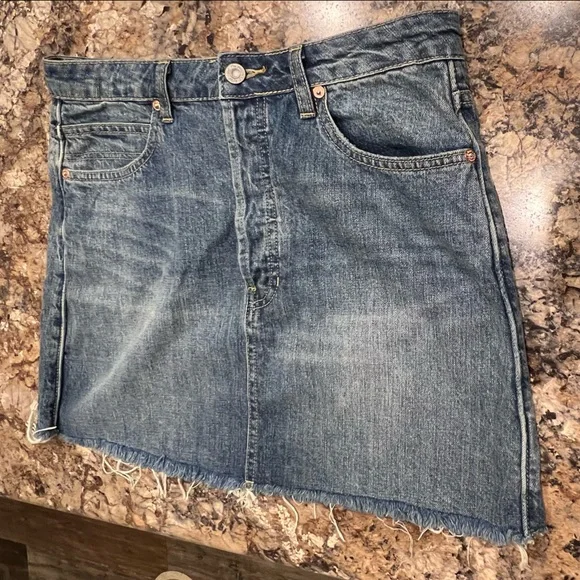 denim skirt - Picture 5 of 7